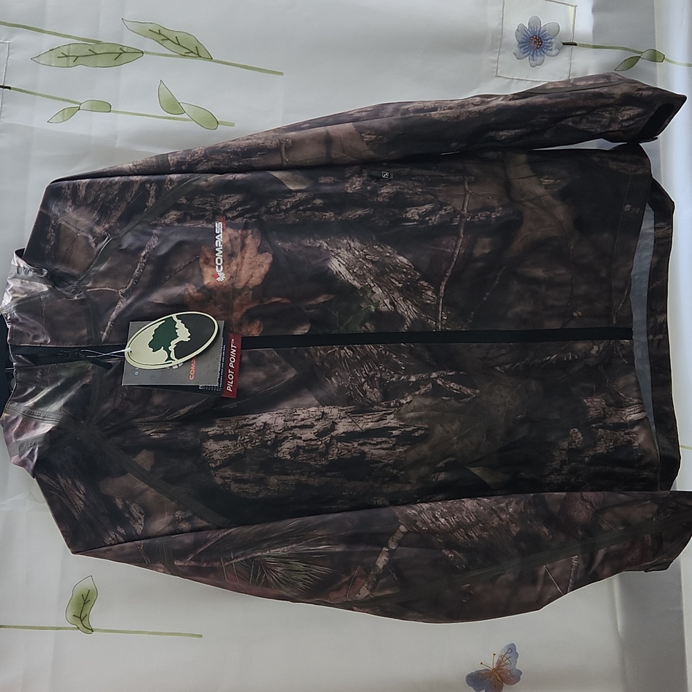 MossyOak Hooded Jacket